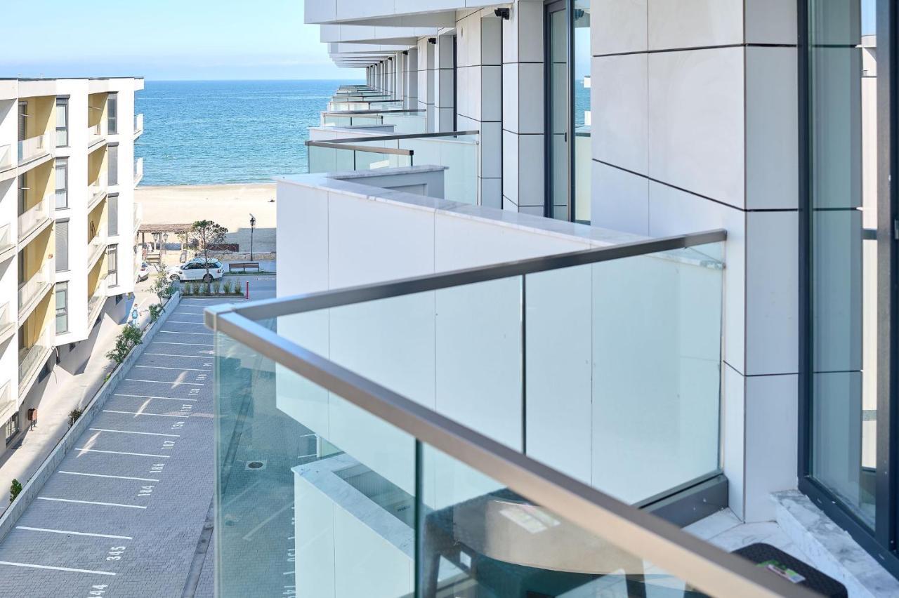 Retro Apartment In Infinity Beach Resort Mamaia Exterior foto